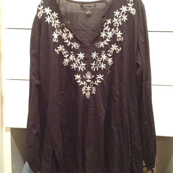 Lucky brand great deal on great top!