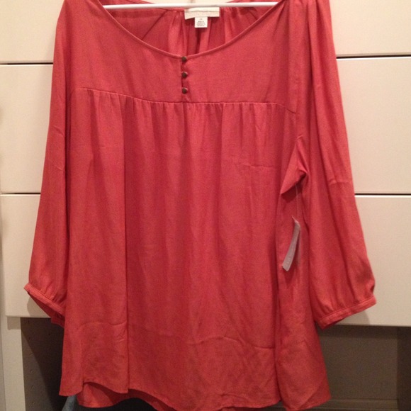 Super soft yet professional top from Forever 21!