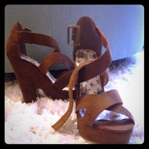 New forever 21 sandals 8 cute