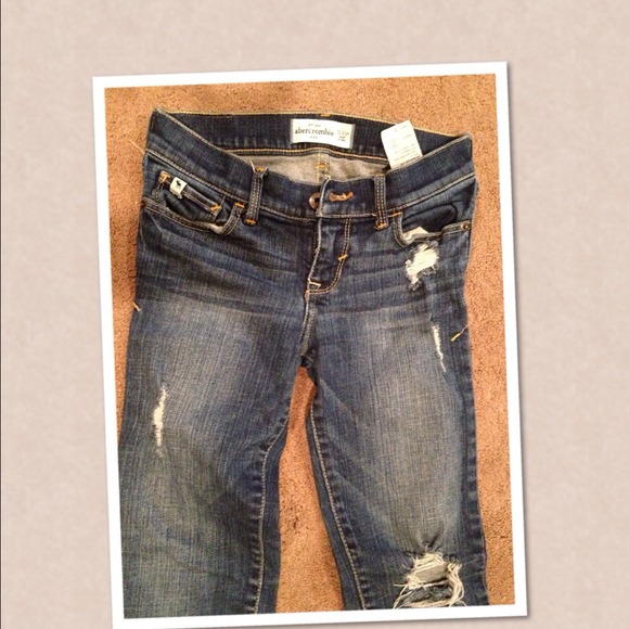 SOLD - Picture 2 of 4