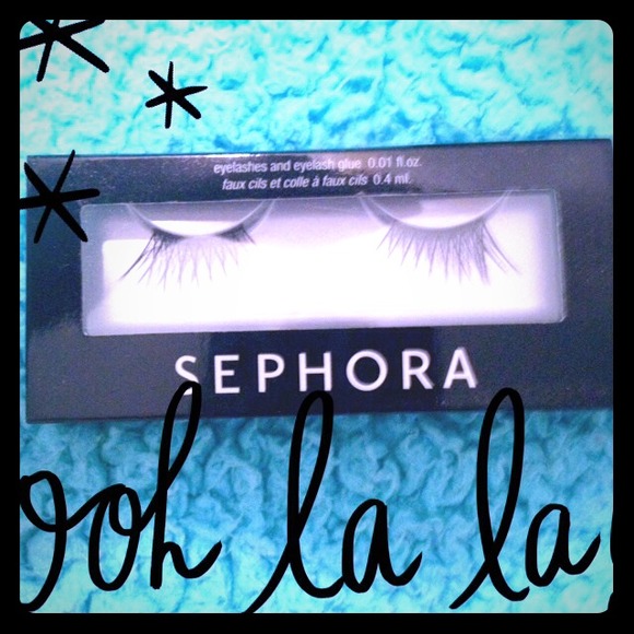 Accessories - Sephora false eyelashes, brand new