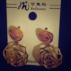 Roses earring