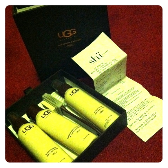 🎀Ugg care kit🎀