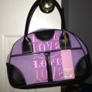 VS bag & Love Spell bundled with Estée Lauder