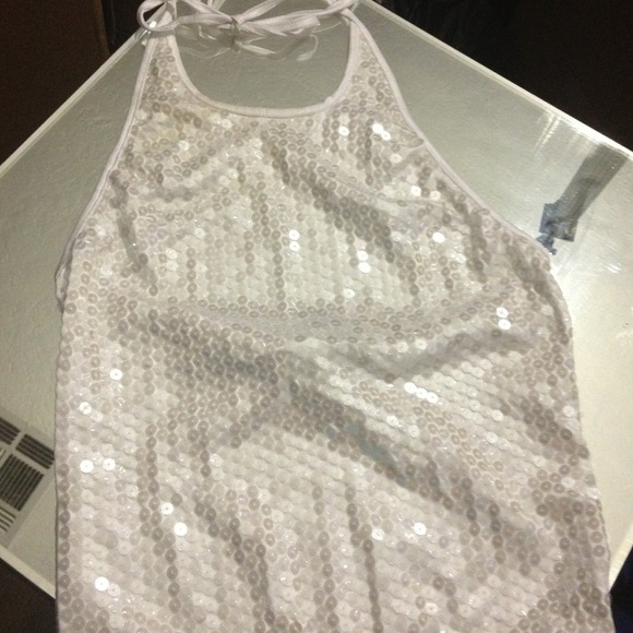 ***VS***Moda Int'l Halter*** - Picture 1 of 3