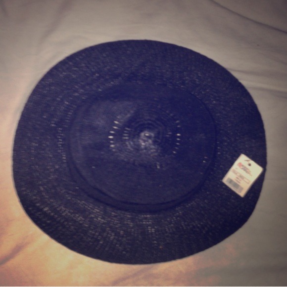 Hat - Picture 2 of 2