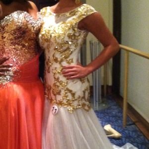 REDUCED- Formal Evening Gown- Amazing on!!!