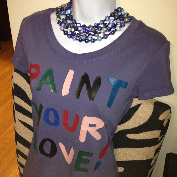 SOLD!LOVE MOSCHINO " Paint Your Love " Graphic Top - Picture 2 of 4