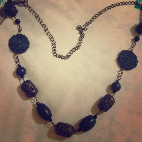 Long necklace
