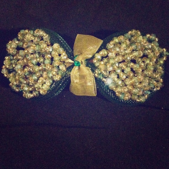 Brand new Lace green hair design