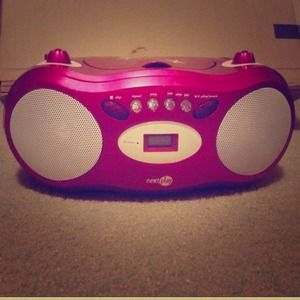 Pink radio & CD player