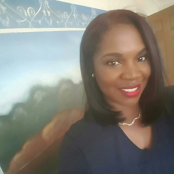 Closet closing make offers - Picture 5 of 5