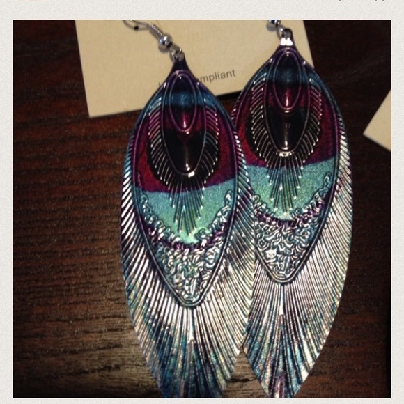 Metallic  feathered earrings
