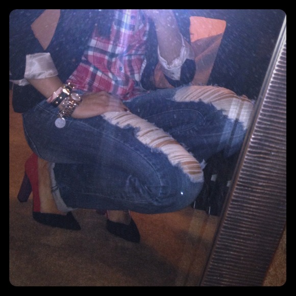 Hot Destroyed Denim Jeans!!!
