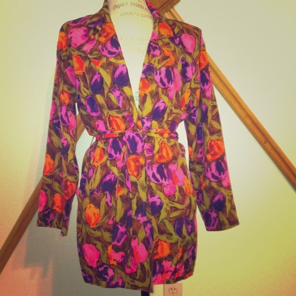 Vintage Ungaro Silk Jacket. Belted. Size 8