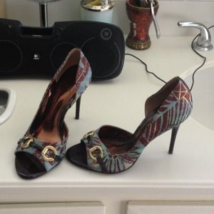 Carlos Santana Heels
