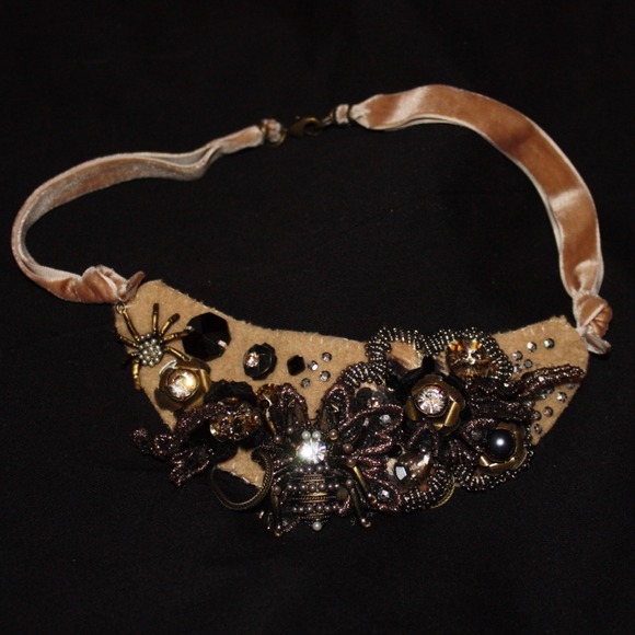 Velour Choker Neck Piece