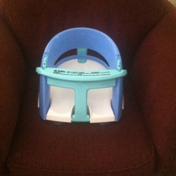****Reserved**** Suction cup infant Bathtub chair