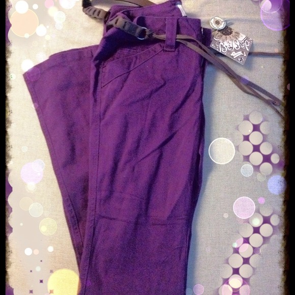 NWT Be Bop purple jeans with belt