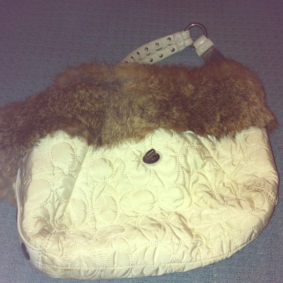 Coach bag w fur trim