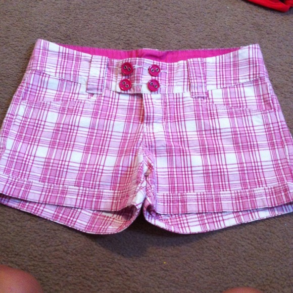 Unionbay midi shorts! Only worn 2 times.