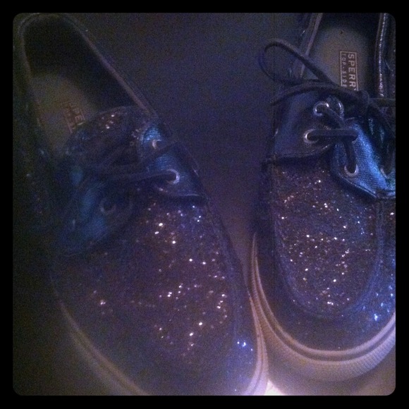 Sparkly black sperry's