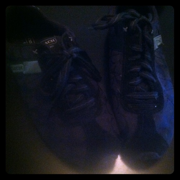 Coach tennis shoes <3