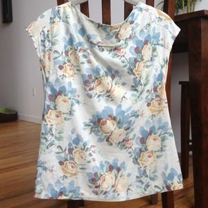 💥SOLD Anthropologie Floral Top