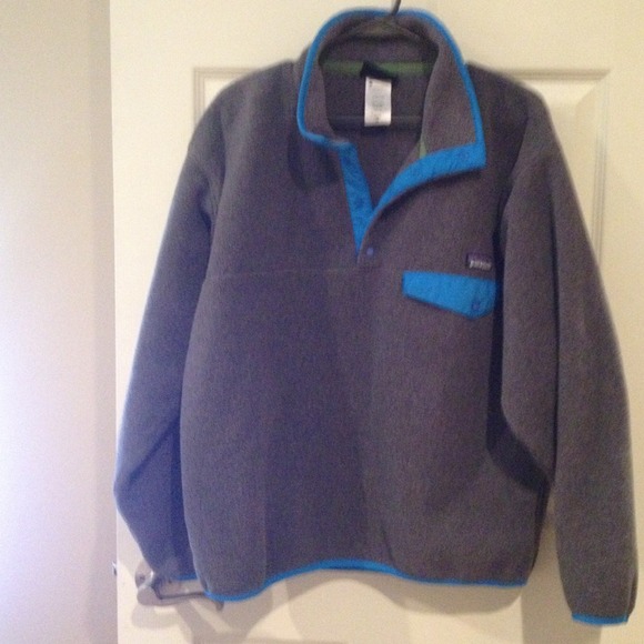 Patagonia button-up pullover, Men's Size Medium