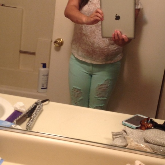 ❌Sold❌Mint jeans - Picture 2 of 2