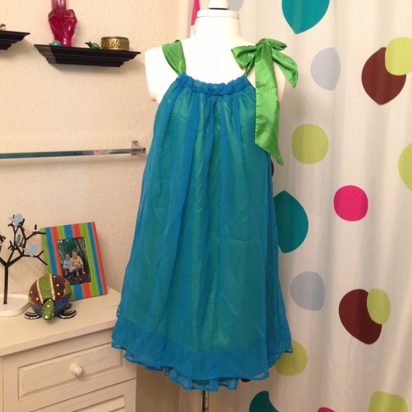 ☀Reserved ☀💚Color me Happy 💚