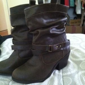 boots with heel