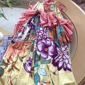 🚫TRADED🚫Yellow floral top