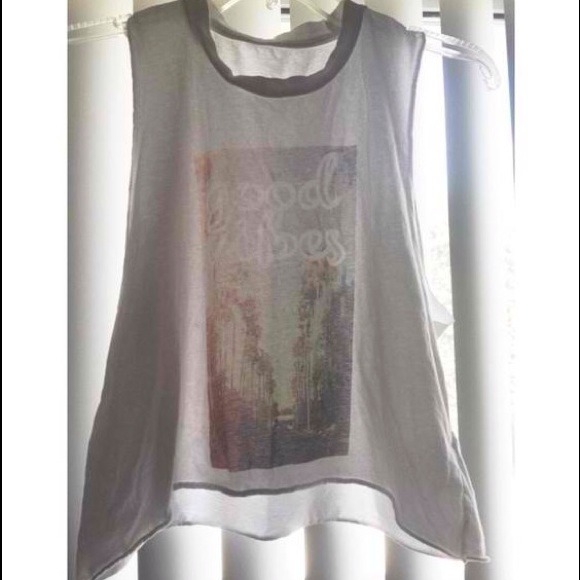 ❌SOLD❌Brandy Melville Sadie Good Vibes Top