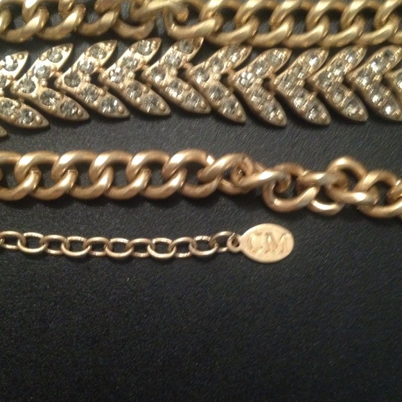 Club Monaco necklace - Picture 2 of 2