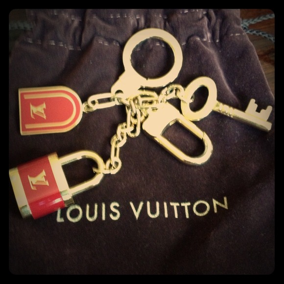 SOLD   Louis Vuitton