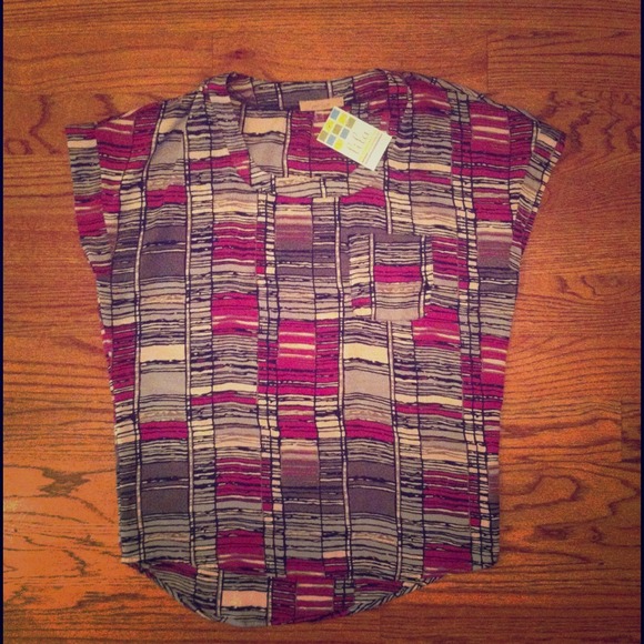 ***RESERVED***Fun Blousy Top