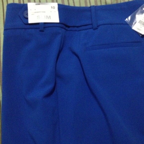 Gorgeous Slim fit NY&CO blue pants