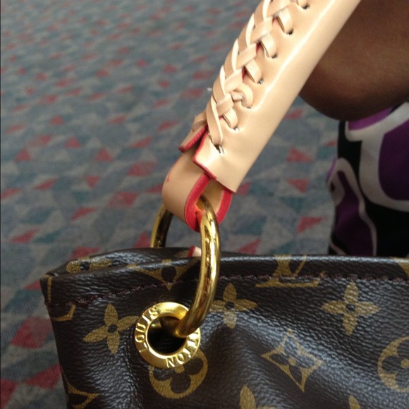 🎈Sold🎈⭐⭐⭐purse - Picture 3 of 4