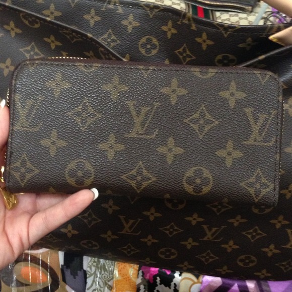 Lv wallet