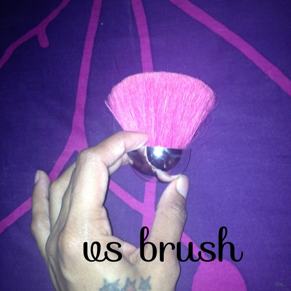 Makeup bundle - Picture 2 of 4