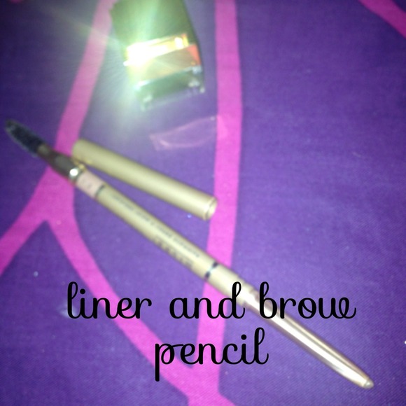 Makeup bundle - Picture 3 of 4