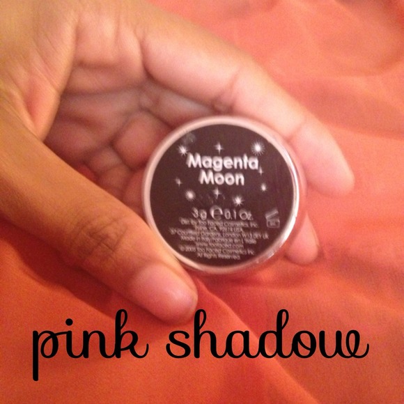 Two Faced shadow - Picture 2 of 3