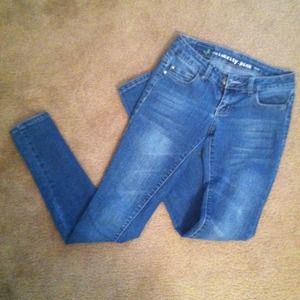 Skinny jean.