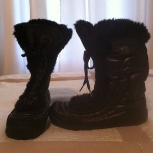 Authentic North Face black winter boots NWOT!!!