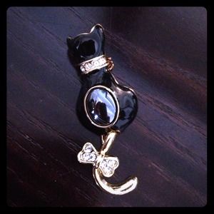 Hematite cat pin