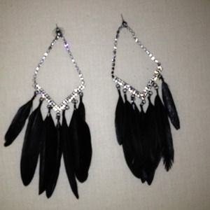 Black feather earrings!