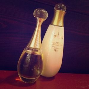 💥RESERVE💥Christian Dior Perfume Set