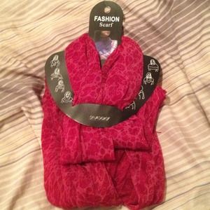 Maroon Fashion Scarf