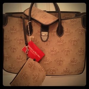 🎈REDUCED OCT 19 BNWT D&B TRAVEL W/ ACCESSORIES